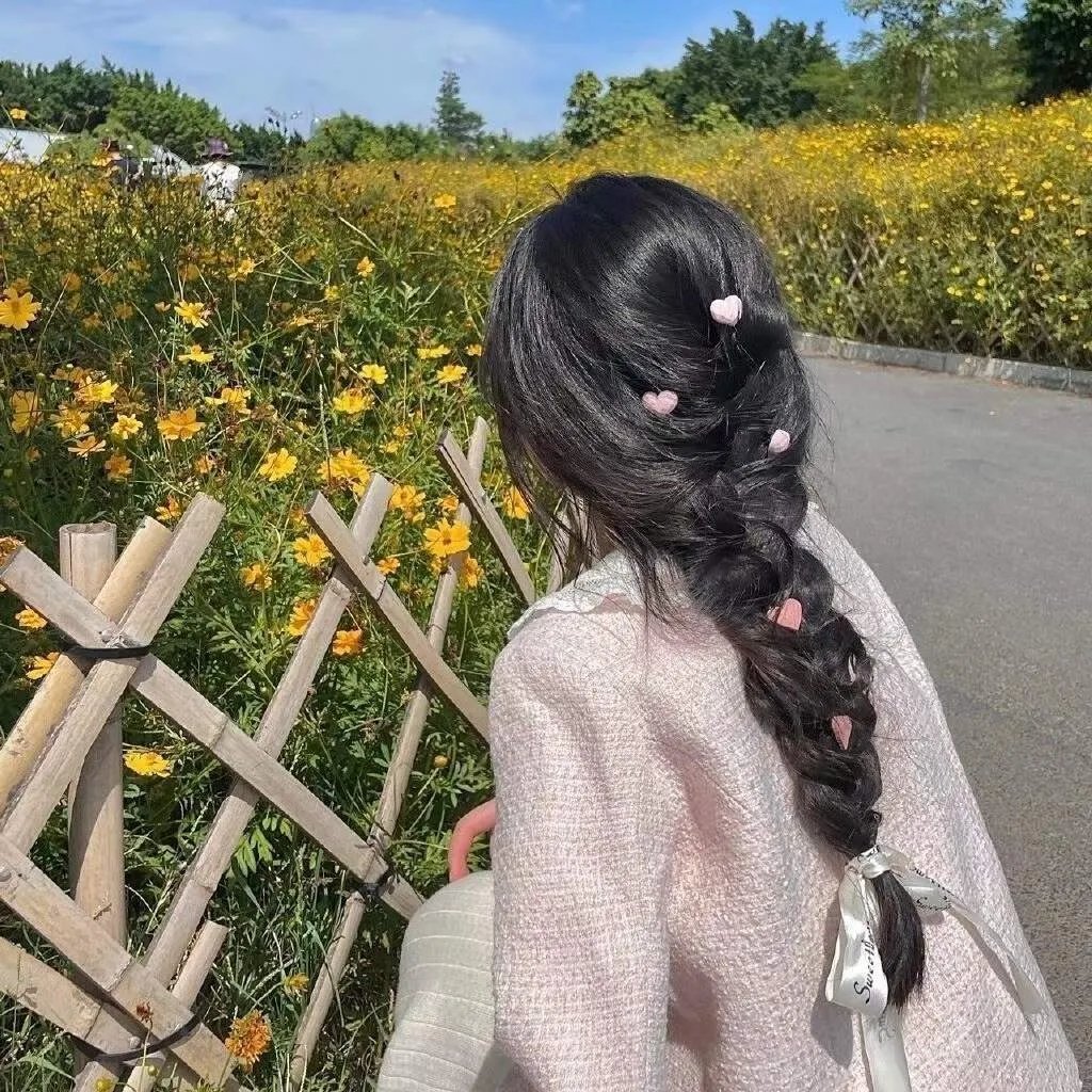 黑洞启示录
